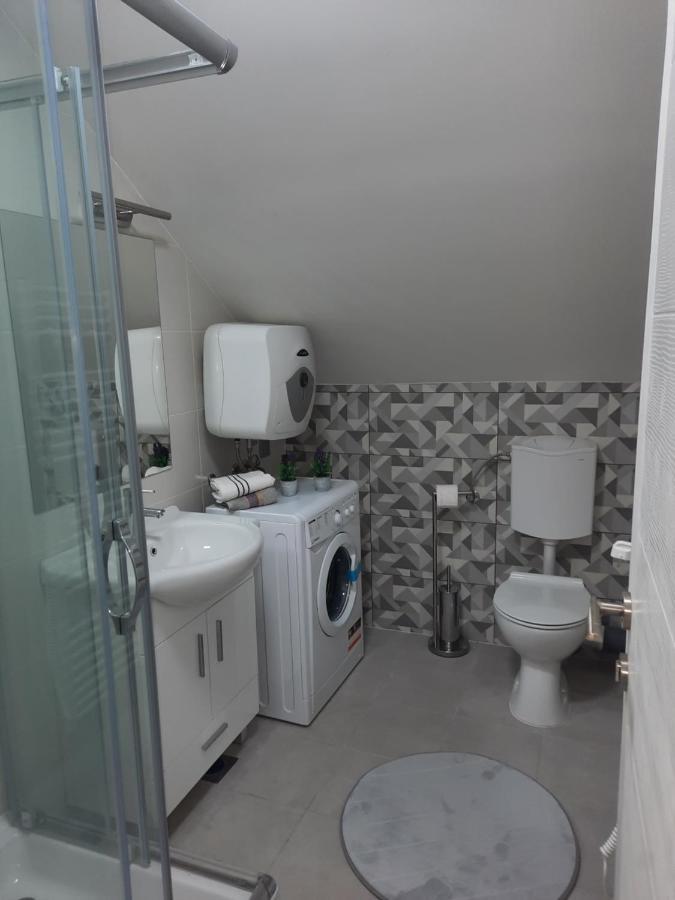Apartman Daniela SJJ Exterior foto