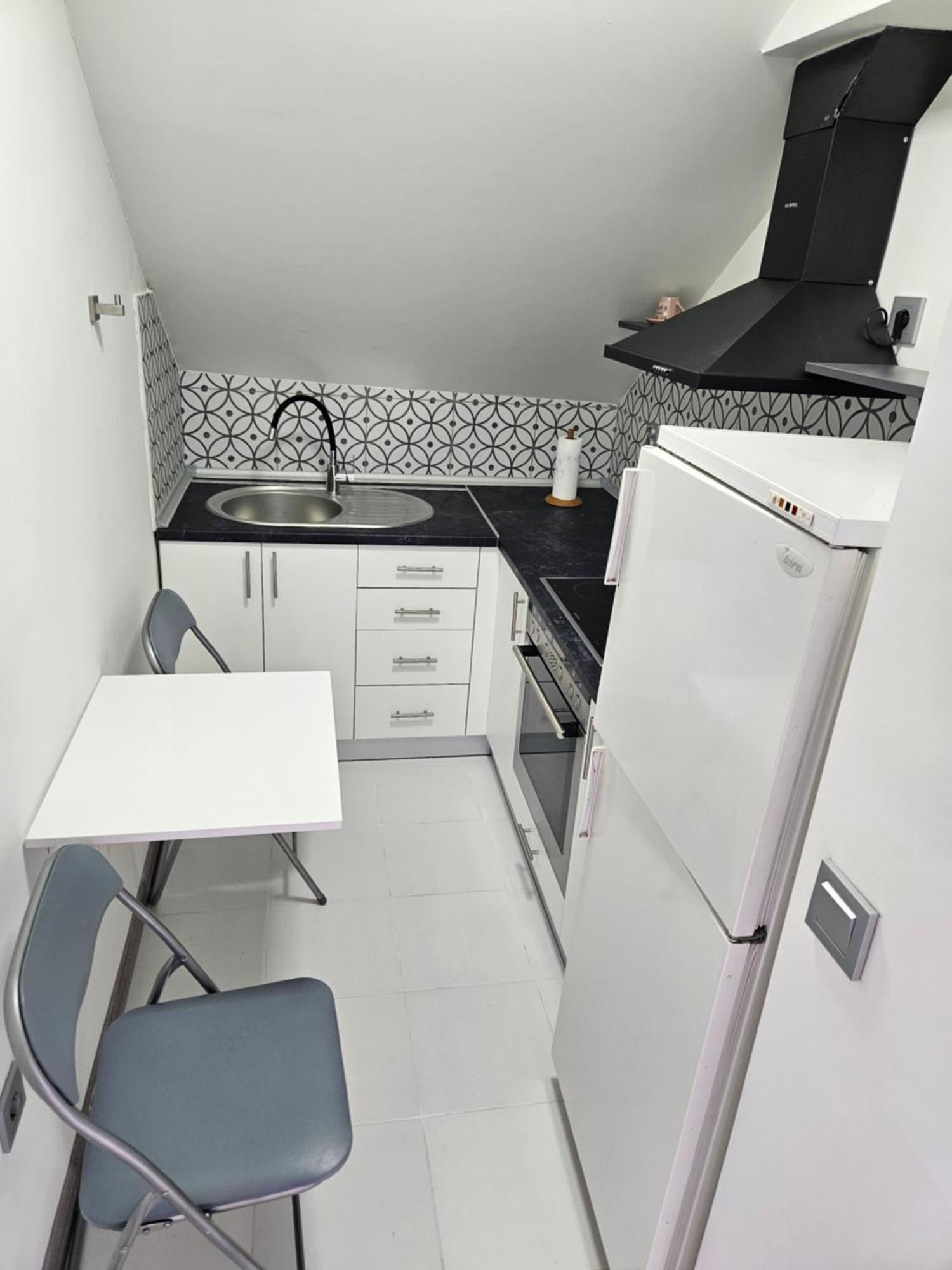 Apartman Daniela SJJ Exterior foto